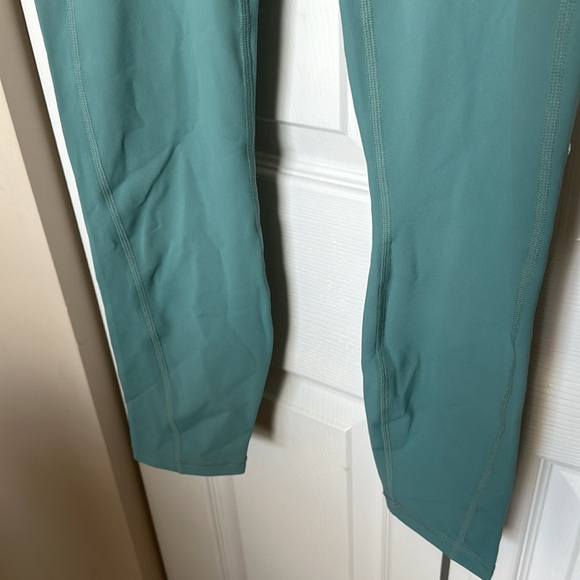 NWT Fabletics sparkly leggings S - Picture 3 of 8